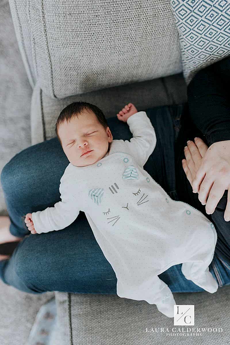 leeds newborn photographer | newborn photo shoot at home in Leeds by Laura Calderwood Photography