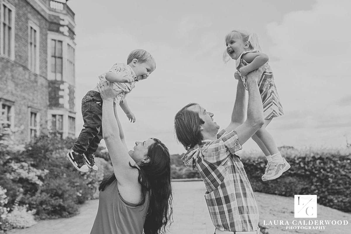leeds family photography | family photo shoot at Temple Newsam in Leeds by Laura Calderwood Photography