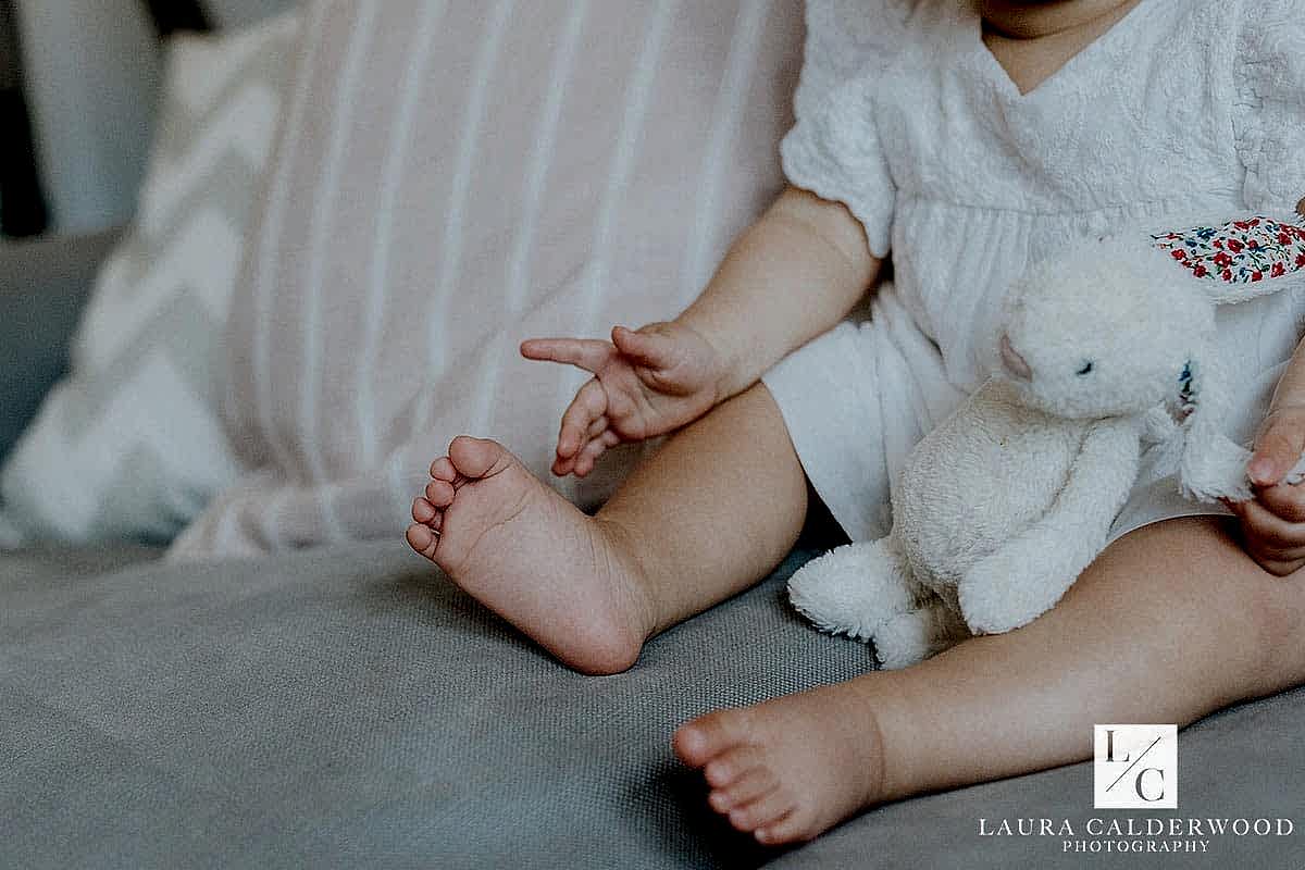 Yorkshire family photography | family photo shoot at home in Ilkley by Laura Calderwood Photography