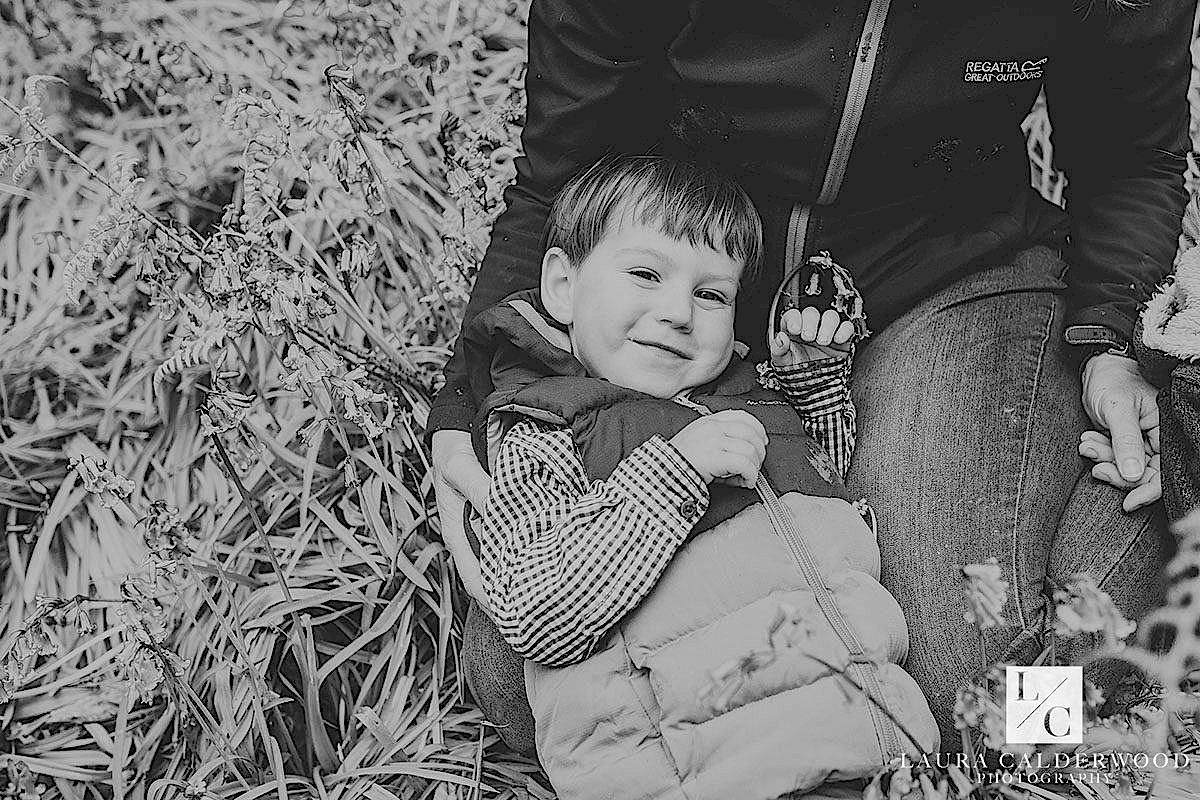 Yorkshire family photography | family photo shoot at bluebell woods in Ilkley by Laura Calderwood Photography