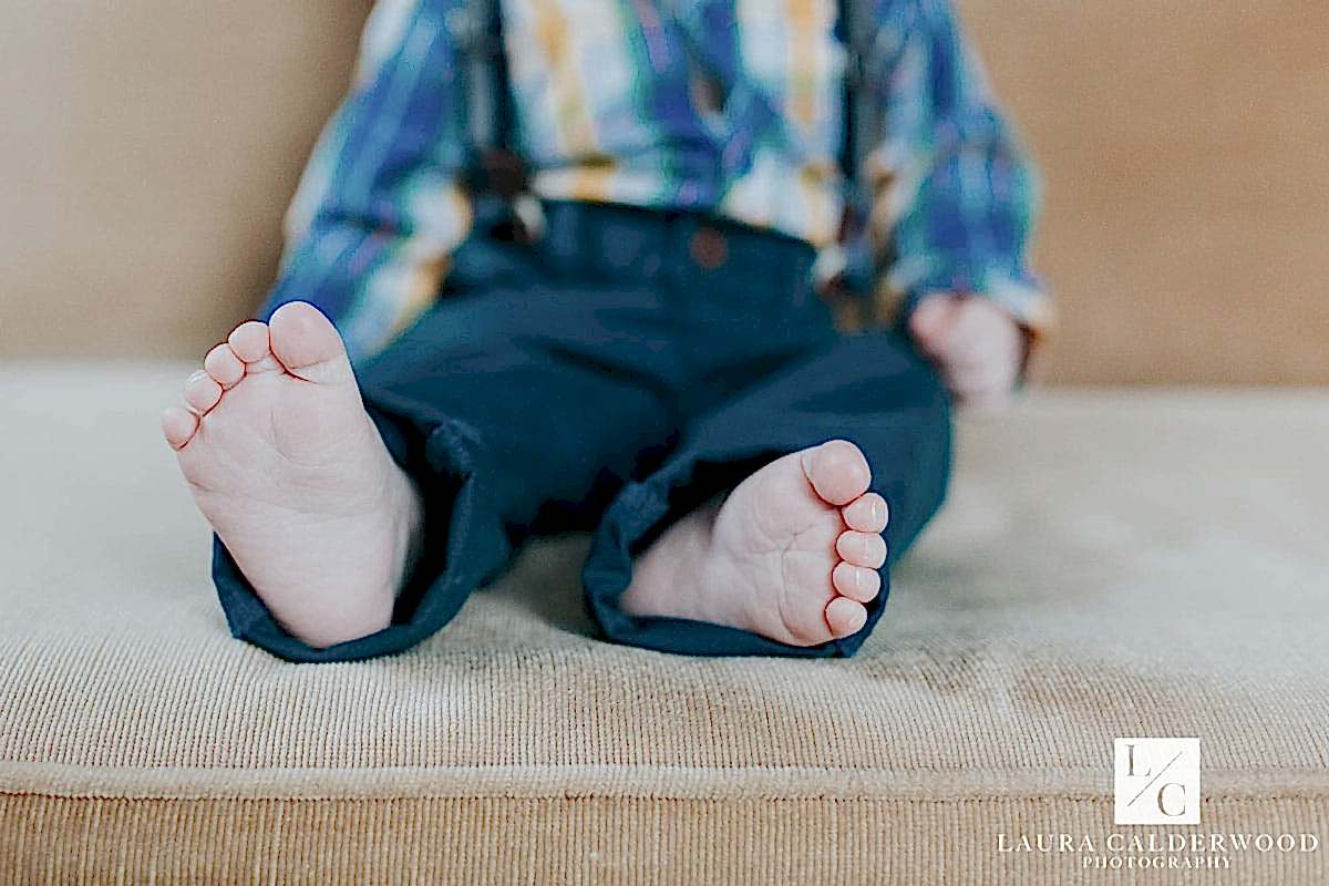 Yorkshire baby photography | first birthday baby photo shoot at home in Huddersfield by Laura Calderwood Photography