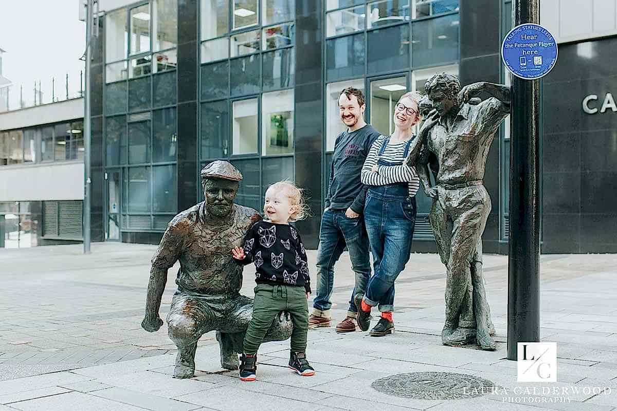 leeds family photographer | family photo shoot in Leeds city centre by Laura Calderwood Photography