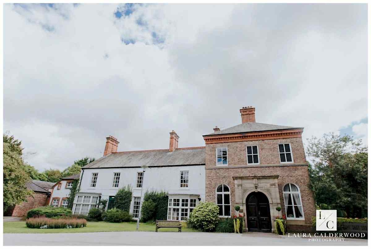 hawkhills wedding photographer