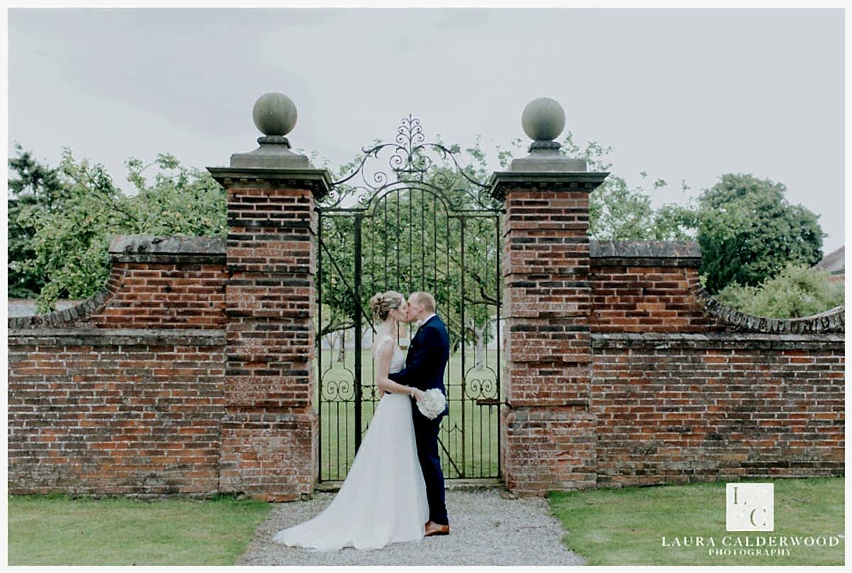 hawkhills wedding photographer