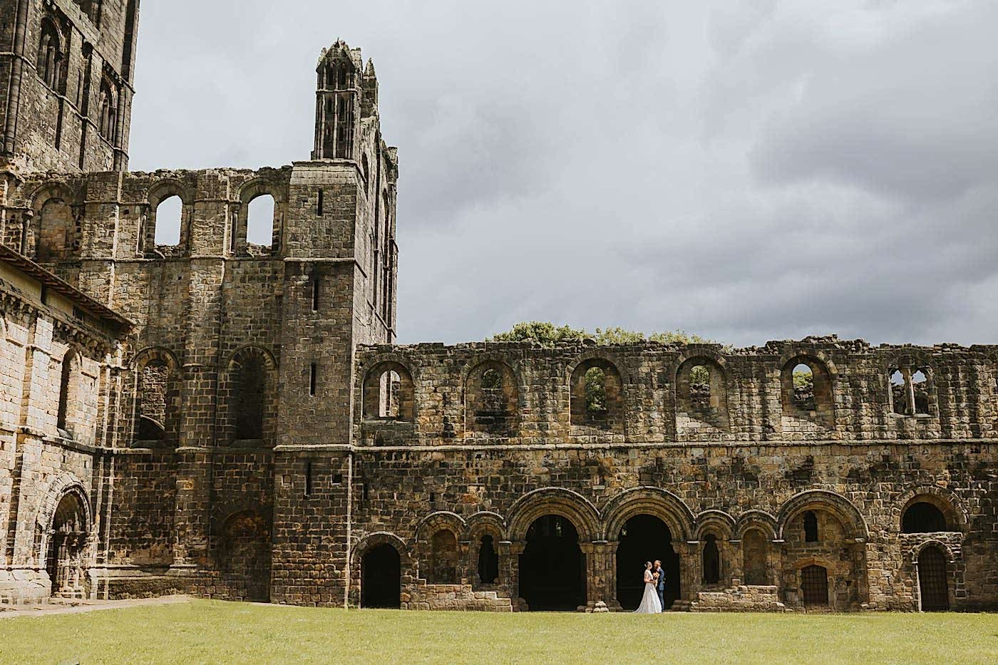 Kirkstall Abbey Wedding Photography | Sam & Hugh