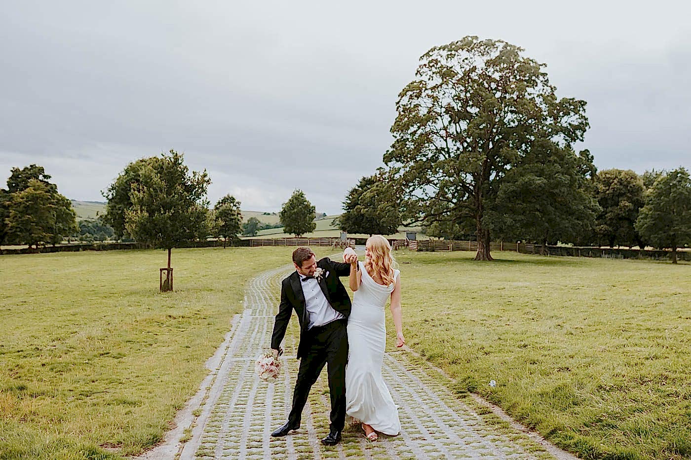 Cripps Tithe Barn Wedding Photography