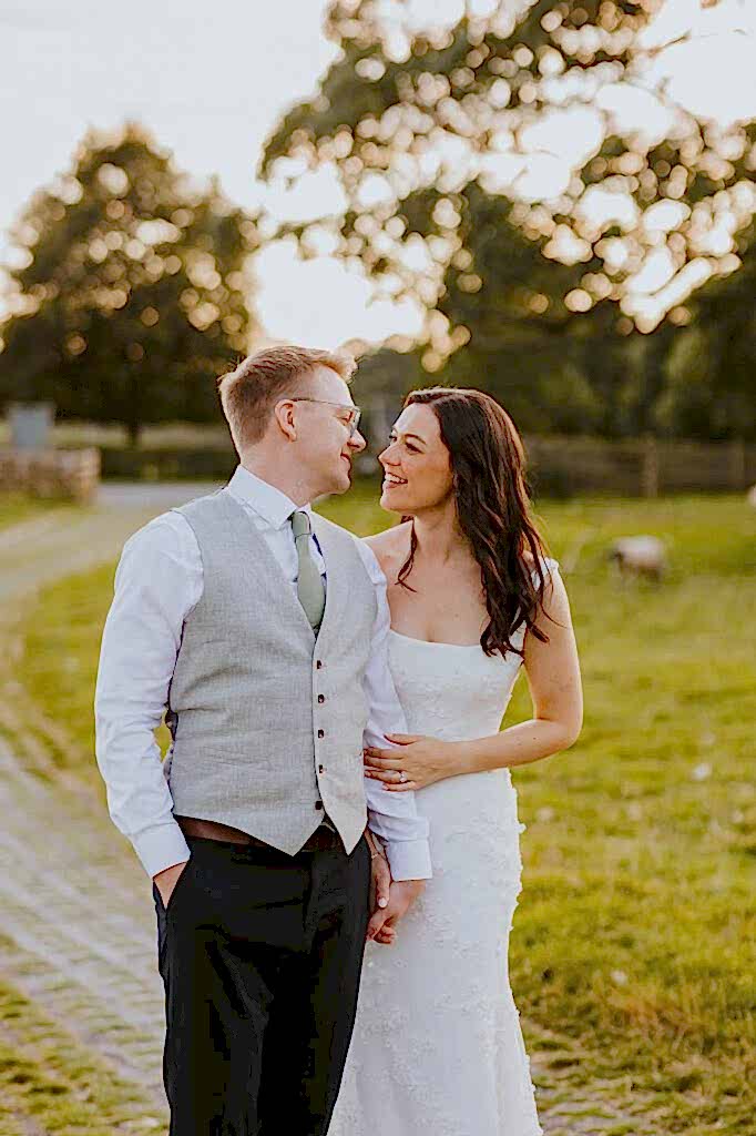 photos from a summer wedding at the tithe barn bolton abbey